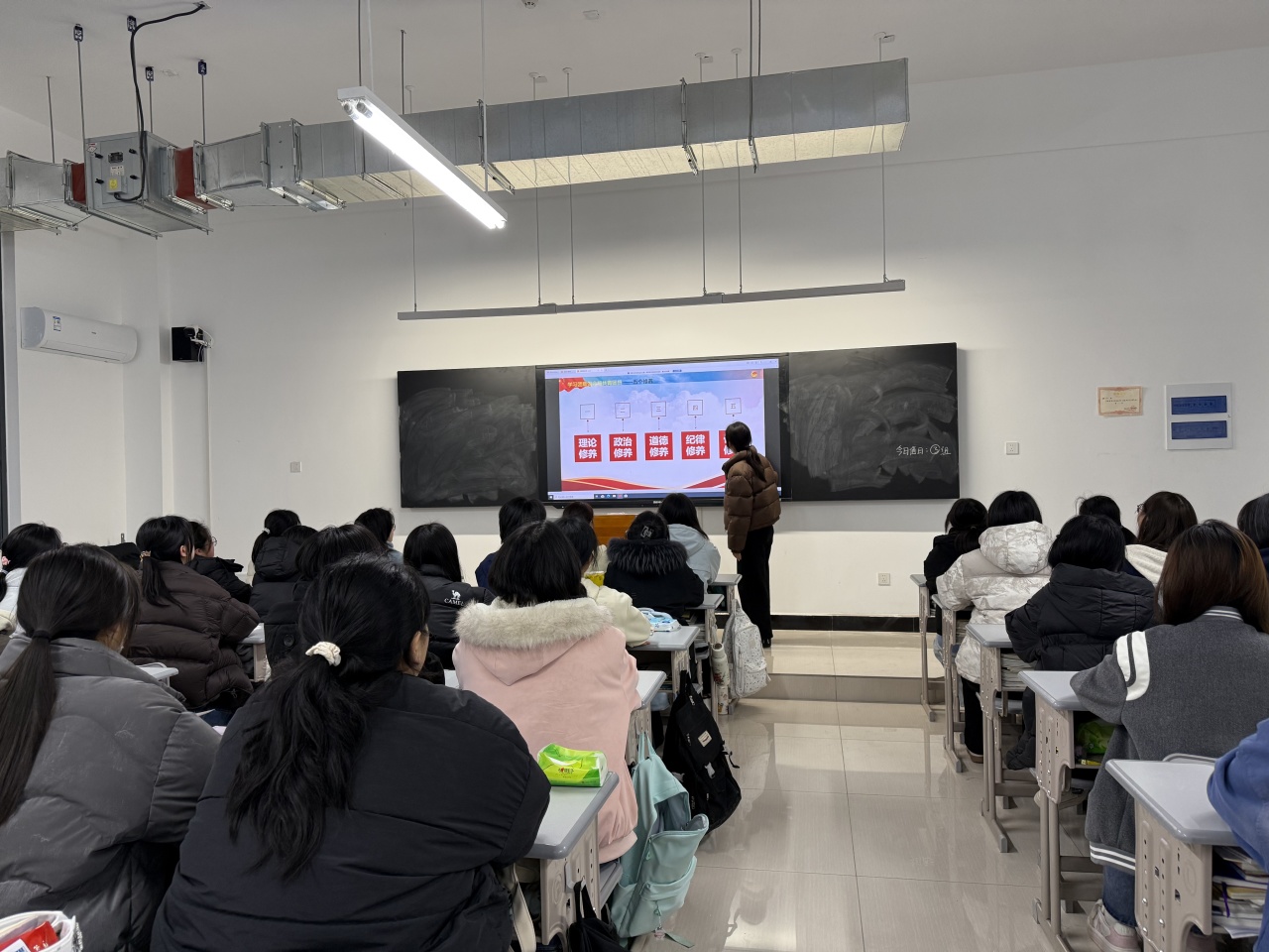 南通峻华中等职业学校团总支简报 (2026年 第 2 期)(图2)