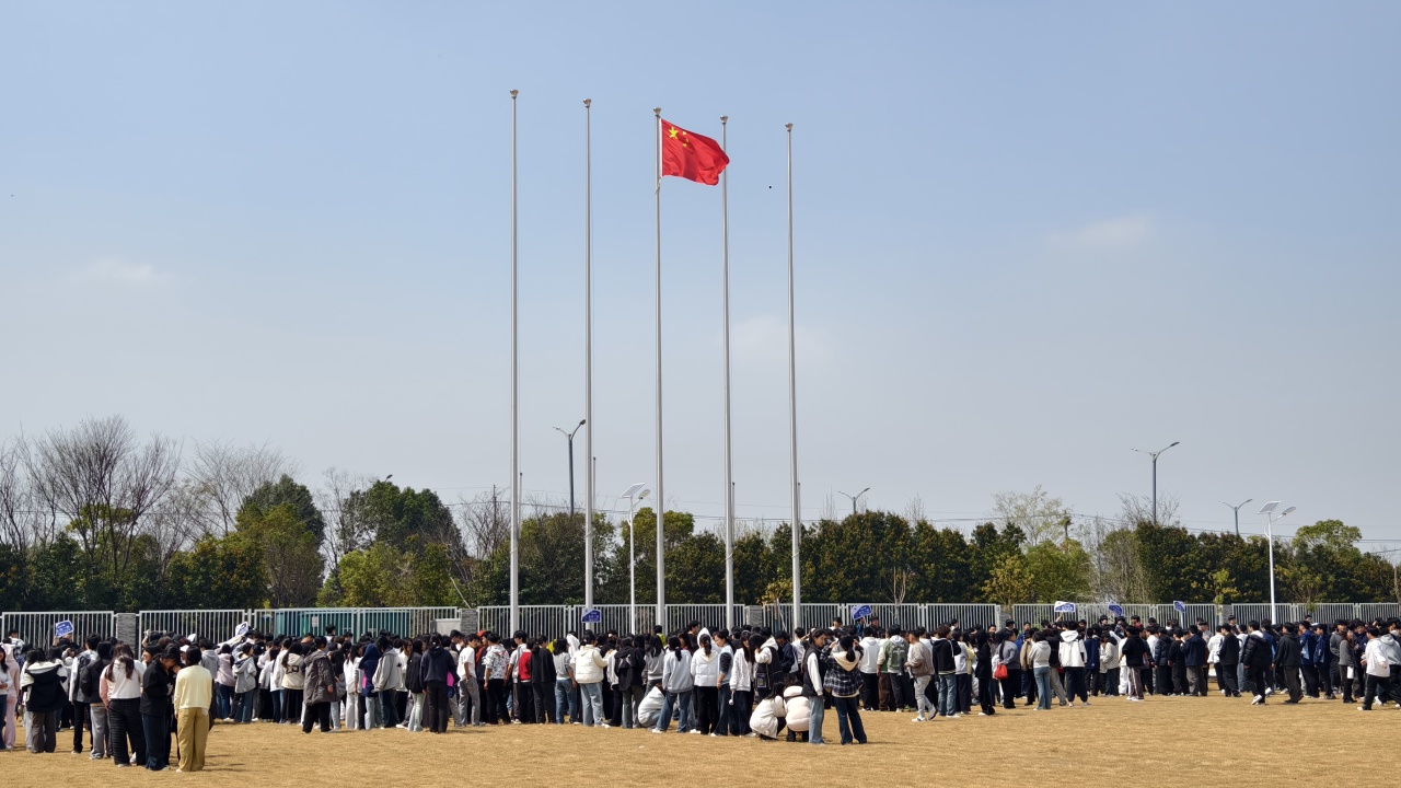 安全“练”起来,青春更精彩——峻华中职开展第二次消防疏散演练(图3)